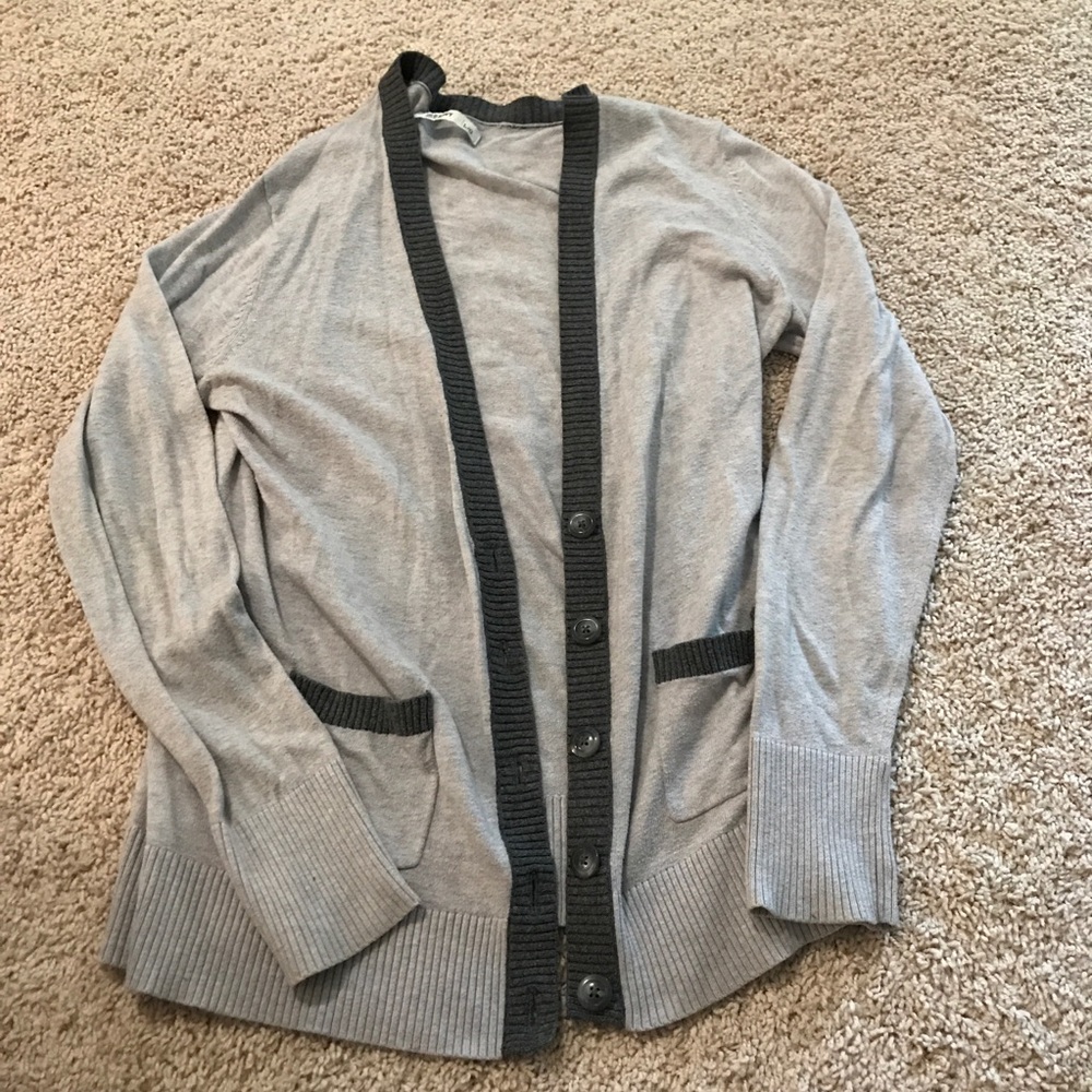Gray/Black Cardigan